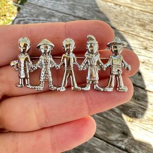 Vintage Jewelry Premier Designs "Children of the World" Pin Brooch